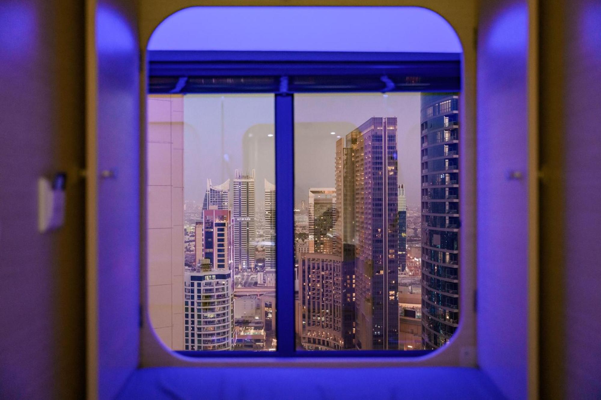 Hotel Berloga Capsule Jbr Dubaj Exteriér fotografie